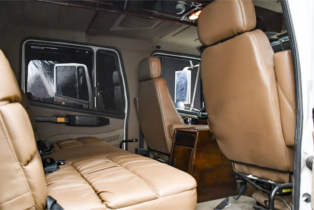 2002 Freightliner FL60 Sport Chassis