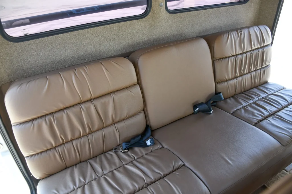 2002 Freightliner FL60 Sport Chassis