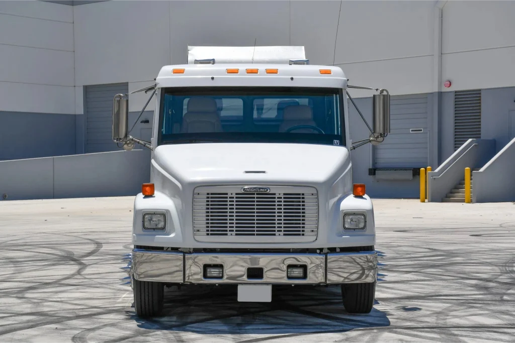 2002 Freightliner FL60 Sport Chassis